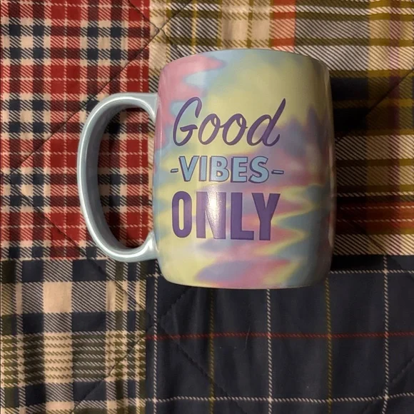 Colorful zootopia Character Mug from Disney store - Picture 2 of 3